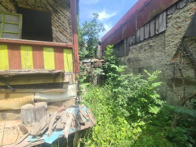 Teren cu constructie de vanzare in Busteni - Zona Lidl